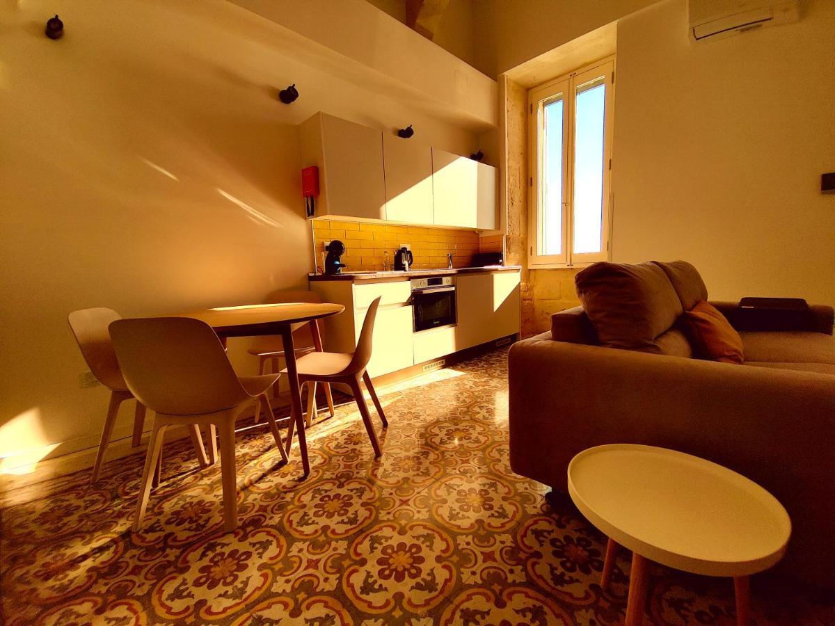 Oasis 22 Savynomad Harbour Residences Wow Views La Valette Extérieur photo
