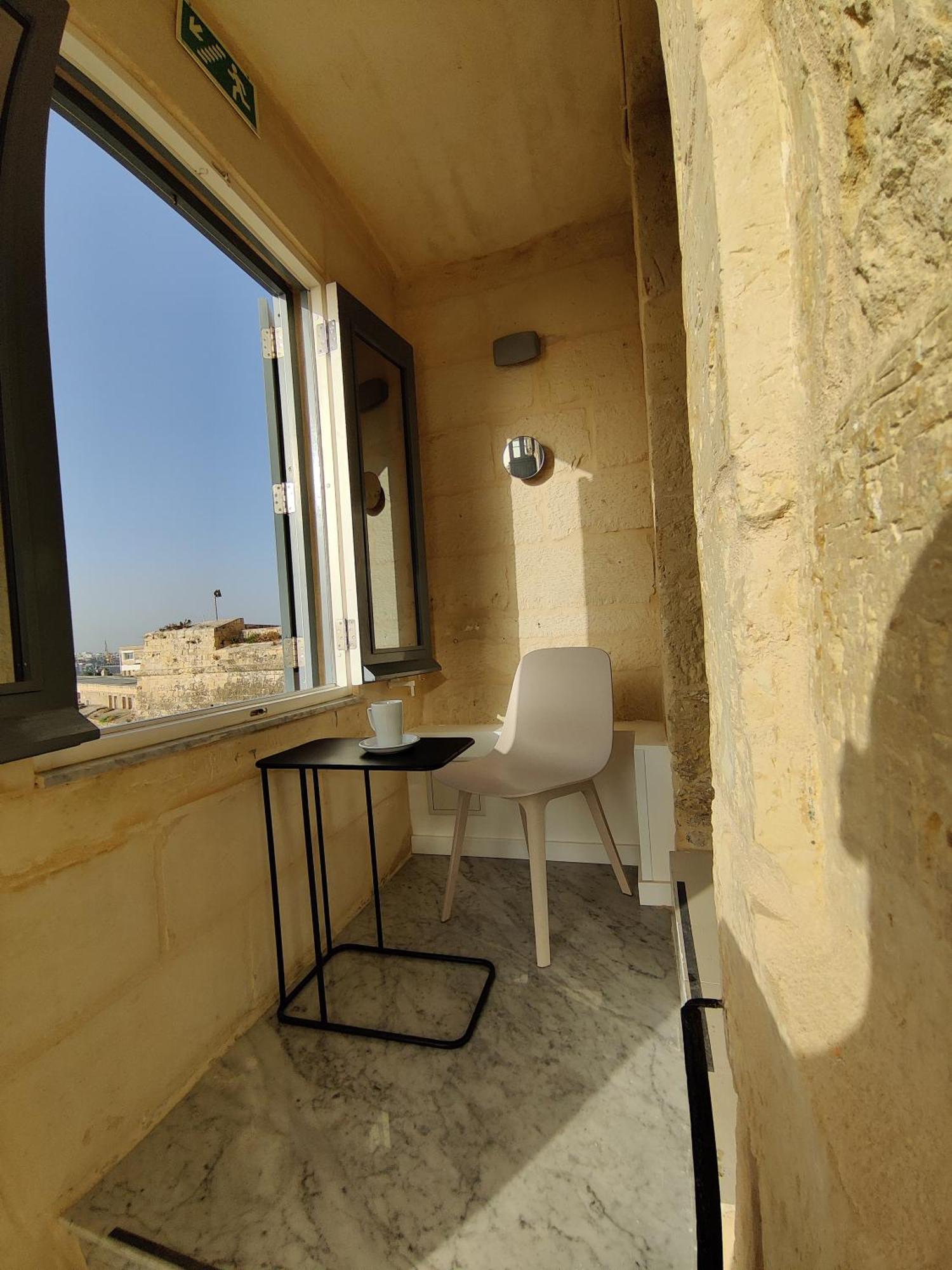 Oasis 22 Savynomad Harbour Residences Wow Views La Valette Extérieur photo