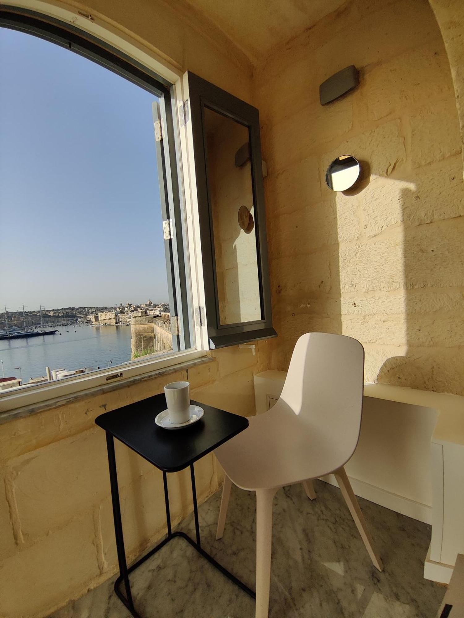 Oasis 22 Savynomad Harbour Residences Wow Views La Valette Extérieur photo